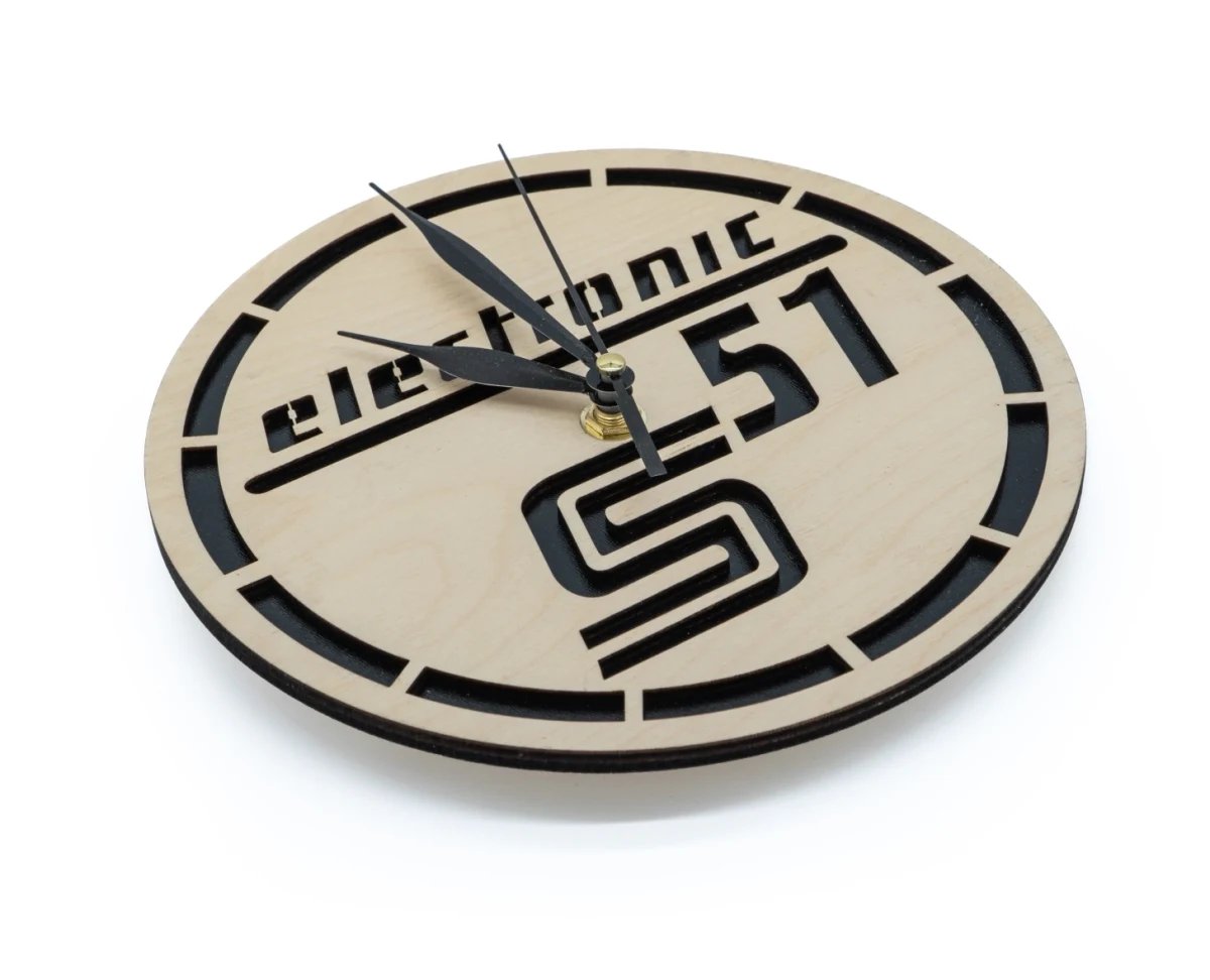 Dřevěné hodiny electronic S51