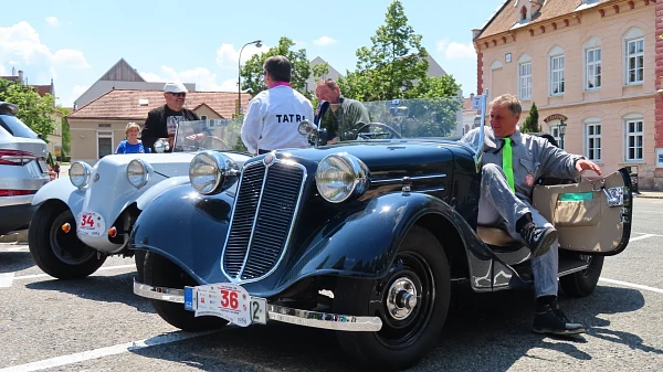 Tatra-75.JPG