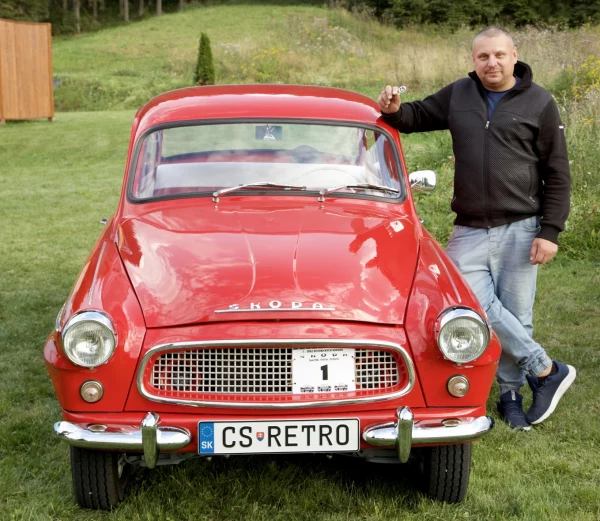 skoda-oktavia-cervena.jpeg