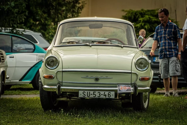 sraz-skoda-1000mb-bakov-nad-jizerou-2020-03.jpg