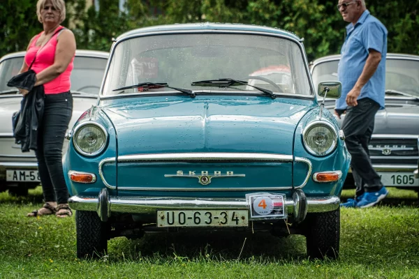 sraz-skoda-1000mb-bakov-nad-jizerou-2020-05.jpg