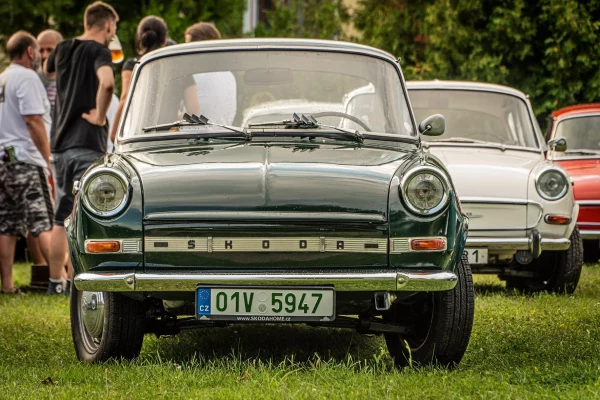 sraz-skoda-1000mb-bakov-nad-jizerou-2020-06.jpg