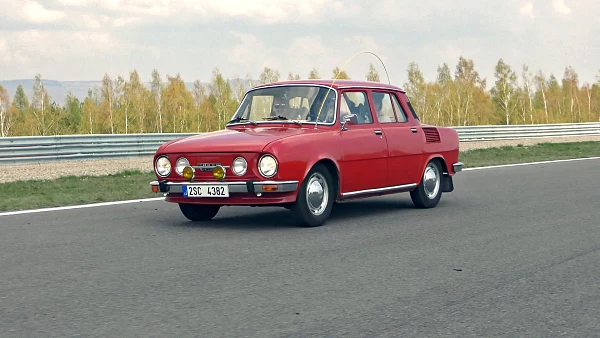 most-2019-veteran-sraz-cestazasnem-skoda-handy-25.jpg