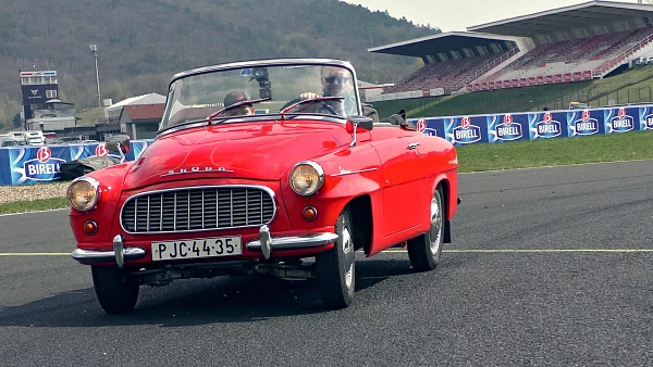 most-2019-veteran-sraz-cestazasnem-skoda-handy-34.jpg