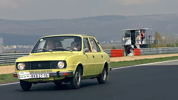 most-2019-veteran-sraz-cestazasnem-skoda-handy-37.jpg