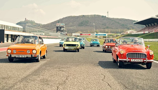 most-2019-veteran-sraz-cestazasnem-skoda-handy-03.jpg