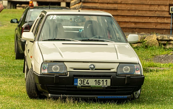 skoda-favorit-sraz-14.jpg