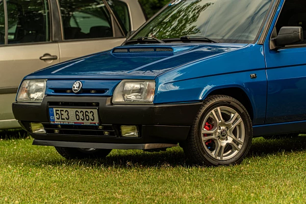 skoda-favorit-sraz-18.jpg